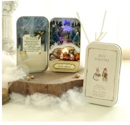 Domek dla lalek w pudełku miniaturka zimowy las DIY